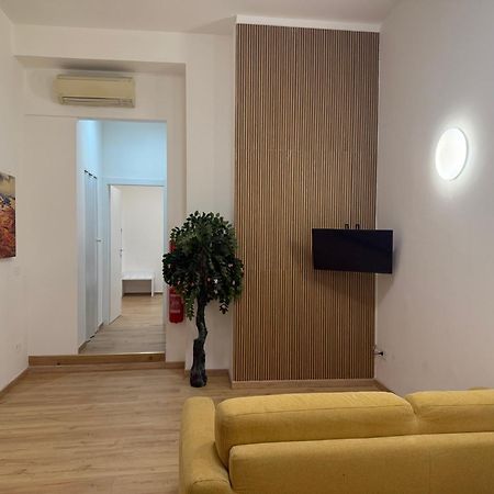 Il Salotto Di Bologna Apartment ภายนอก รูปภาพ